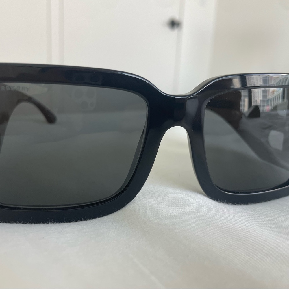 Burberry Sunglasses